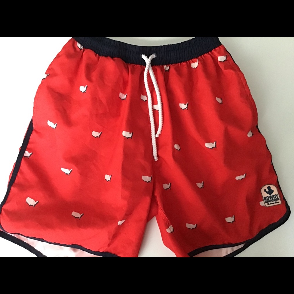 Men’s swim trunks